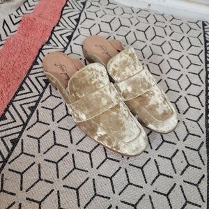Free People At Ease Golden Velvet Mule Loafer, sz 11 / 41